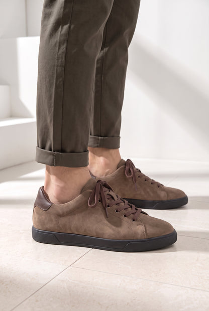 Harlend Suede Sneakers